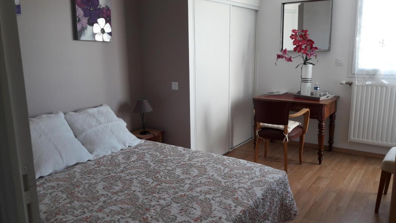 Bed and Breakfast Chez Mt Et Jr Vannes Exterior foto